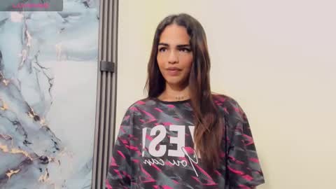 Rubi i love online show from November 21, 2025, 12:15 pm