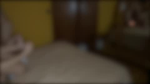 rubiaguarrilla online show from December 13, 2025, 8:58 pm