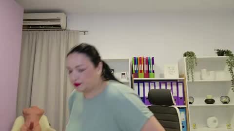 Rubi online show from July 19, 2026, 2:26 am