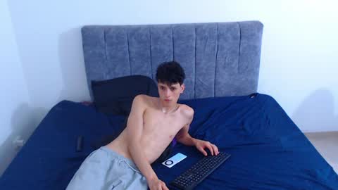 Snapshot of ruby__redd chatting on March 24, 2026, 10:48 pm Ruby and Vanie online show from March 24, 2026, 10:48 pm