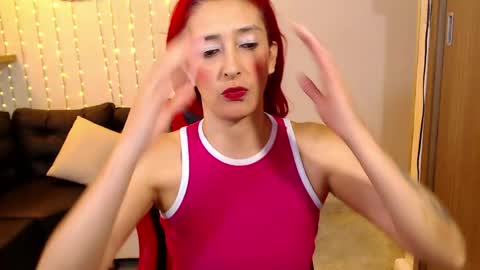 ruby_your_milf online show from May 12, 2026, 7:11 pm