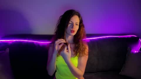 Snapshot of rubyattwood chatting on February 12, 2026, 5:52 pm rubyattwood online show from February 12, 2026, 5:52 pm