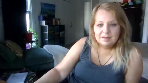 Call me Ruby online show from October 1, 2025, 9:54 pm