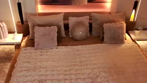 Ruby Luxe online show from July 2, 2026, 5:02 am