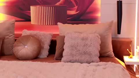Ruby Luxe online show from July 22, 2026, 4:59 am