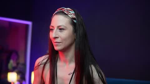  Ruby  online show from April 24, 2026, 9:50 pm
