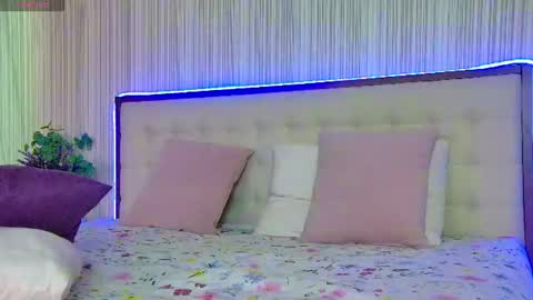 Snapshot of rubyvalen chatting on June 27, 2026, 1:10 am Ruby online show from June 27, 2026, 1:10 am