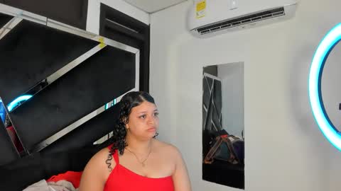 rubyxht online show from January 17, 2026, 12:43 pm