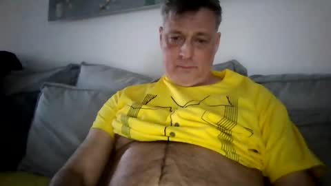 Snapshot of rudeski chatting on February 22, 2025, 2:08 pm rudeski online show from February 22, 2025, 2:08 pm