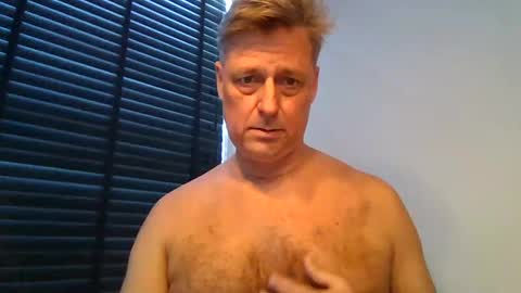 Snapshot of rudeski chatting on March 10, 2025, 3:30 pm rudeski online show from March 10, 2025, 3:30 pm