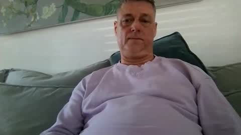 rudeski online show from April 22, 2026, 3:57 pm