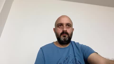 Snapshot of rufa_life chatting on November 2, 2025, 7:33 am rufa_life online show from November 2, 2025, 7:33 am