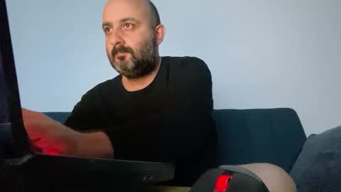 Snapshot of rufa_life chatting on January 13, 2026, 12:32 pm rufa_life online show from January 13, 2026, 12:32 pm