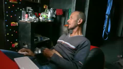 ruffriders2 online show from February 17, 2026, 2:13 pm