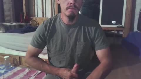 Snapshot of ruggeddude69 chatting on April 19, 2026, 3:50 am ruggeddude69 online show from April 19, 2026, 3:50 am