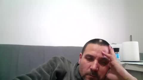 Snapshot of rul3ssuck chatting on February 18, 2025, 1:00 pm rul3ssuck online show from February 18, 2025, 1:00 pm