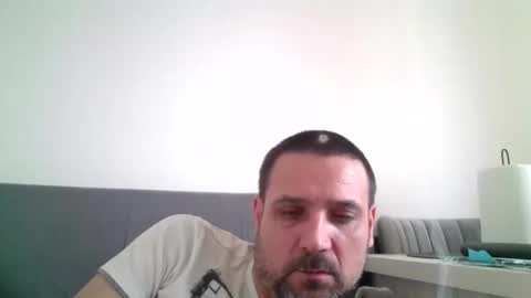 Snapshot of rul3ssuck chatting on February 26, 2025, 8:15 am rul3ssuck online show from February 26, 2025, 8:15 am