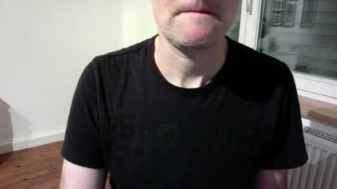 Snapshot of rum7777 chatting on February 9, 2025, 6:26 pm rum7777 online show from February 9, 2025, 6:26 pm