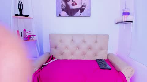 Snapshot of rumi666 chatting on October 4, 2025, 11:30 am Rumi  online show from October 4, 2025, 11:30 am