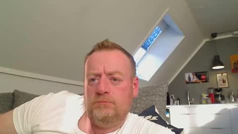 Snapshot of runepetter chatting on September 26, 2025, 3:38 pm bignorwegian online show from September 26, 2025, 3:38 pm