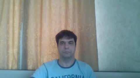 rusqadisx online show from December 2, 2024, 9:35 am
