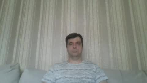 rusqadisx online show from February 2, 2025, 10:35 am