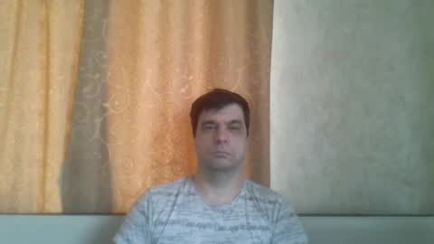 rusqadisx online show from February 3, 2025, 7:40 am
