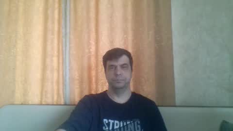 Snapshot of rusqadisx chatting on April 9, 2026, 7:03 am rusqadisx online show from April 9, 2026, 7:03 am