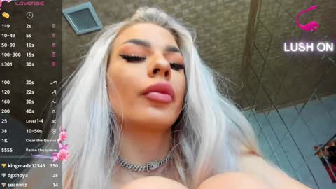 Ava online show from December 19, 2024, 11:57 pm