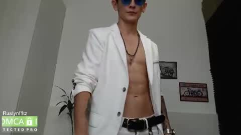 Snapshot of rustynf1tz chatting on July 19, 2026, 3:32 am MillionDollarGuy online show from July 19, 2026, 3:32 am