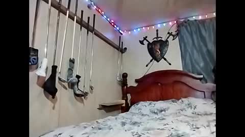 Snapshot of rustyshackelford1902 chatting on December 5, 2025, 12:52 am Rusty online show from December 5, 2025, 12:52 am