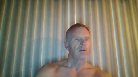 rustyva online show from March 12, 2026, 1:06 pm