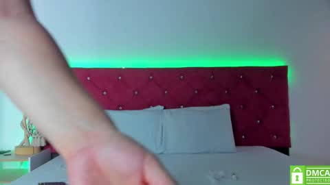 Ruth online show from January 7, 2025, 12:31 pm