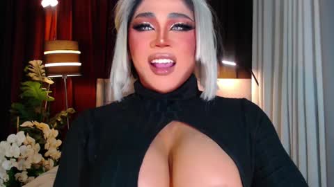 Snapshot of ruthlessmistressx chatting on December 27, 2024, 11:10 pm Samantha online show from December 27, 2024, 11:10 pm