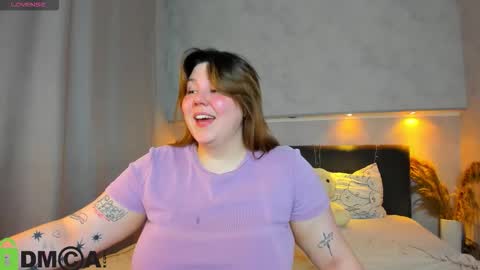 Snapshot of rutholiver chatting on March 20, 2026, 1:10 am Ruth GMT2 Mon 10 AM - 4 PM Tue 10 AM - 4 PM Thu 3-9 AM Fri 10 AM - 4 PM Sun 10 AM - 4 PM. online show from March 20, 2026, 1:10 am