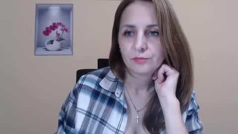 Snapshot of ruthpark chatting on November 11, 2025, 7:25 pm Ruth online show from November 11, 2025, 7:25 pm