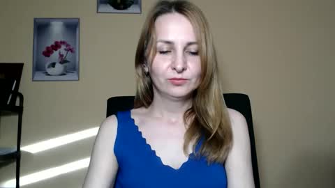 Snapshot of ruthpark chatting on May 27, 2026, 4:37 pm Ruth online show from May 27, 2026, 4:37 pm