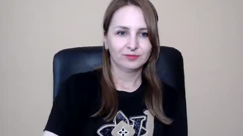 Snapshot of ruthpark chatting on June 19, 2026, 1:37 pm Ruth online show from June 19, 2026, 1:37 pm