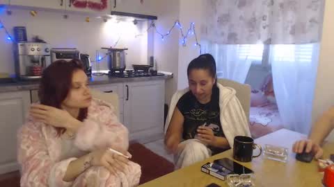 ruxandradanny online show from January 27, 2025, 7:03 am