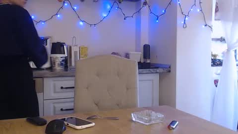 ruxandradanny online show from February 2, 2025, 11:40 am