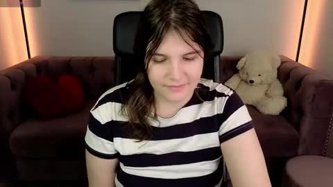 Snapshot of ruyjin_choi chatting on February 8, 2026, 11:02 am Ruyjin online show from February 8, 2026, 11:02 am