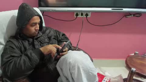 rwb17 online show from December 21, 2025, 5:14 am