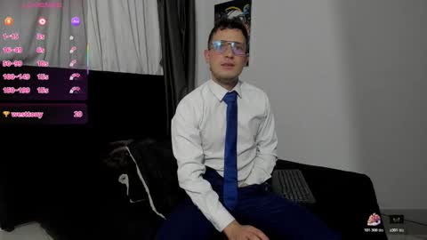 Snapshot of ryan15_ chatting on December 3, 2025, 10:46 am Ryan 15 online show from December 3, 2025, 10:46 am