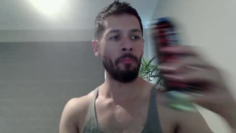 Ryan online show from May 5, 2026, 12:51 am