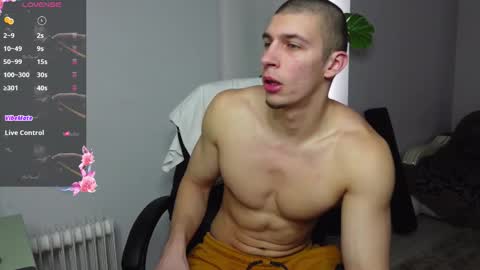 Snapshot of ryan_dozer chatting on February 28, 2026, 7:53 am RYAN DOZER online show from February 28, 2026, 7:53 am