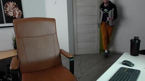 Snapshot of ryan_dozer chatting on March 21, 2026, 8:19 am RYAN DOZER online show from March 21, 2026, 8:19 am