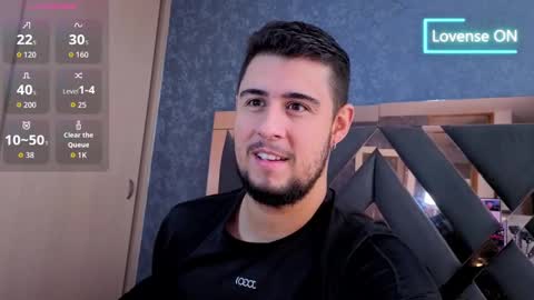 Snapshot of ryan_evanns chatting on October 5, 2025, 12:25 pm R Y A N online show from October 5, 2025, 12:25 pm