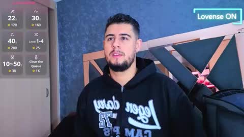 Snapshot of ryan_evanns chatting on October 25, 2025, 11:29 am R Y A N online show from October 25, 2025, 11:29 am