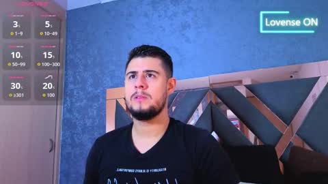 Snapshot of ryan_evanns chatting on October 29, 2025, 11:34 am R Y A N online show from October 29, 2025, 11:34 am