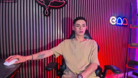 Snapshot of ryan_sailor chatting on October 2, 2025, 10:06 pm RYAN online show from October 2, 2025, 10:06 pm